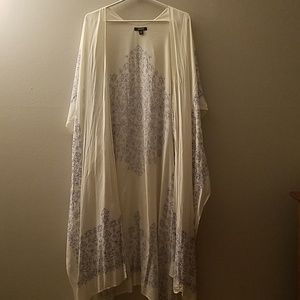 Torrid Kimono